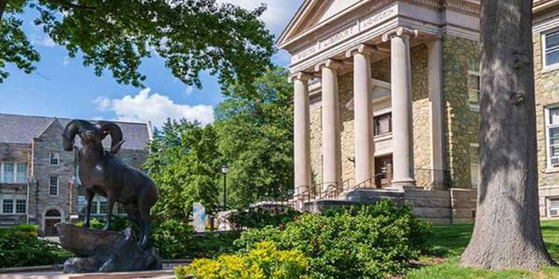 WCU Old Library and Ram Statue